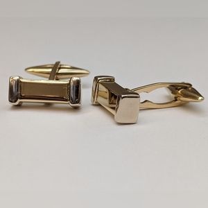 Arezzo Italy 18k Bar Cufflinks Yellow Gold with White Gold Caps